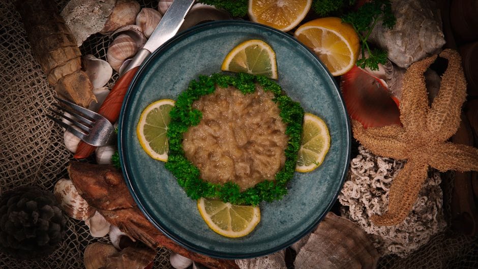 Bacalao al pil pil: paciencia y muñeca