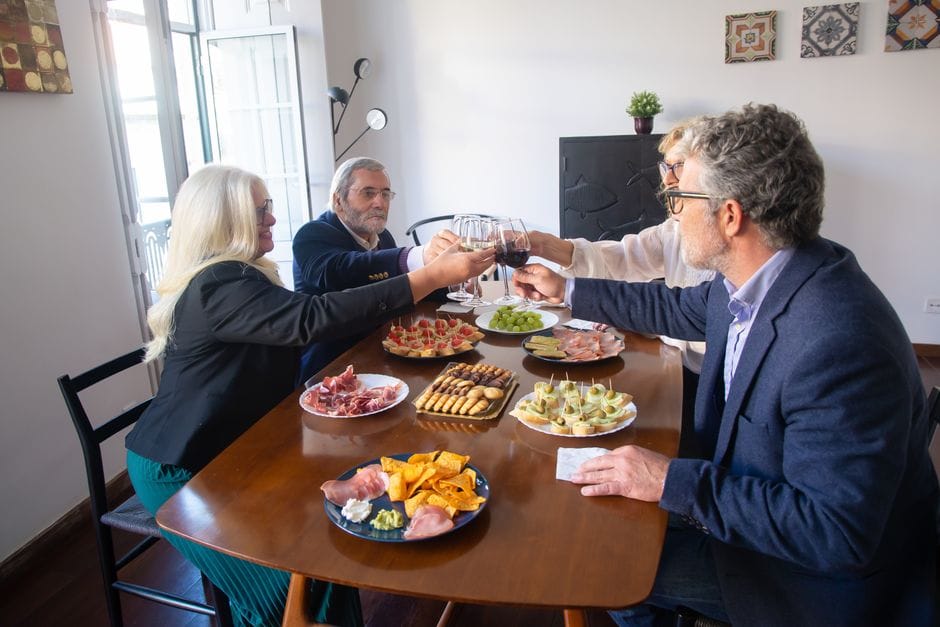 Las doce uvas y un picoteo de Nochevieja que se prepara en una tarde