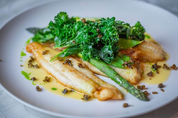 Espárragos trigueros: a la plancha, en revuelto y en crema
